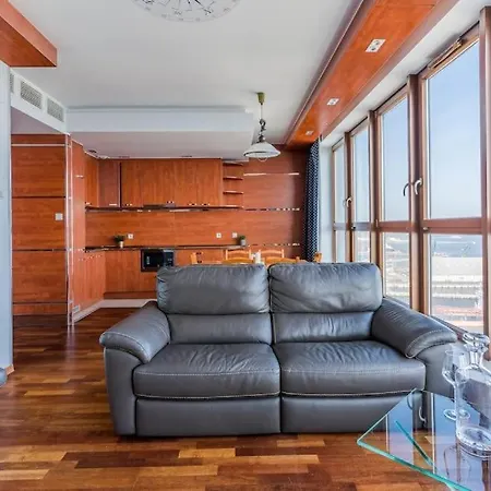 Lägenhet Hryniewieckiego 6a-243 Gdynia